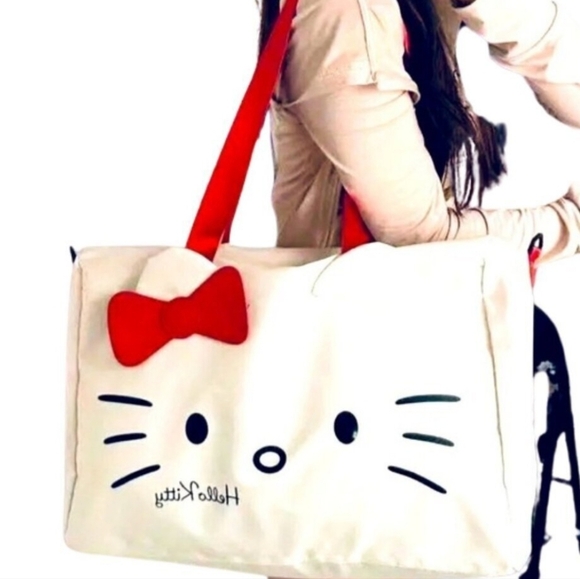 Hello Kitty Handbags - Hello Kitty by Sanrio White large duffel Bag with Red Accents